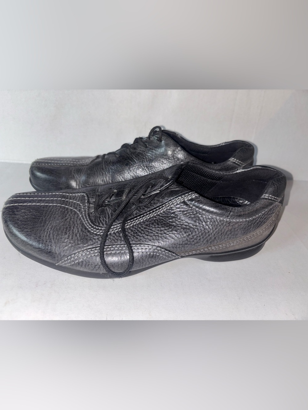 ECCO Size 38 Black Leather Low-Profile Shoes